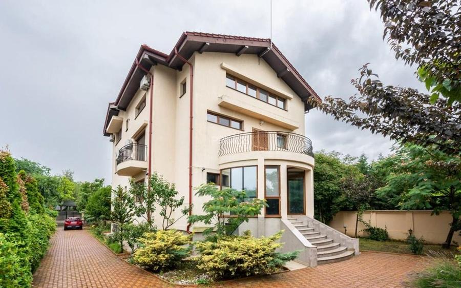 D+P+E+M Damaroaia lac,1000mp teren,7camere elegante,7bai,curte pavata/verde - 8