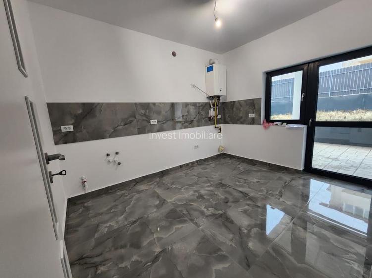 VILA SEMI-SINGLE , 4 CAMERE, DOUA BAI, MAGAZIE, 110 MP UTILI , HORPAZ - 7