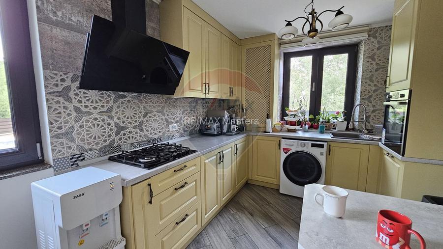 Casă / Vilă cu 7 camere si teren 1000 mp în zona Centrala-Suceava - 19