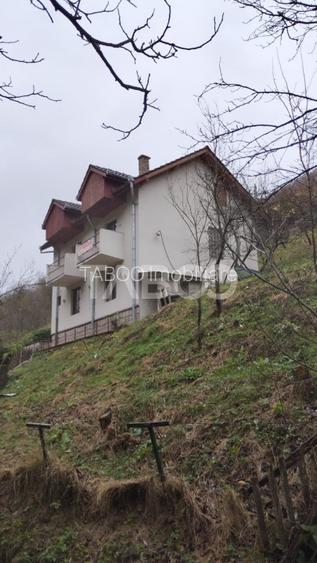 Cabana de vanzare in Ciuleni-Toplita langa lacul Cincis - 4