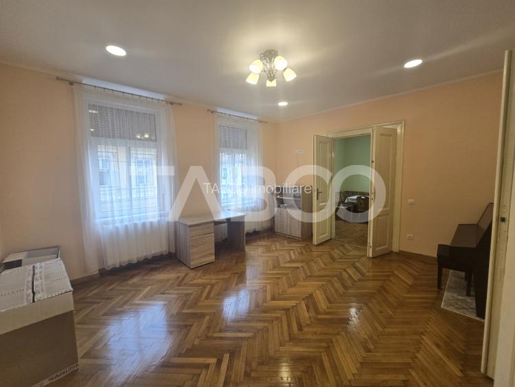 Spatiu pentru birouri 77mpu etaj 1 loc de parcare in Centrul Istoric - 3