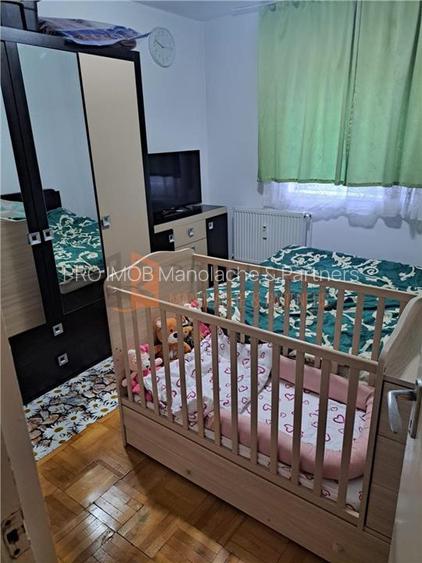Apartament 2 camere cf semidecomandat zona 23 August - 4