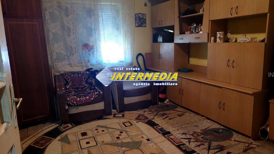 Casa curte si gradina la 15 km de Alba Iulia, Com. Berghin - 2