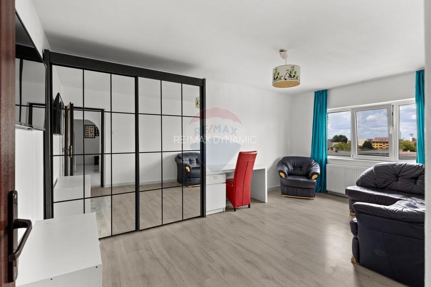 Apartament modern cu 3 camere de închiriat  - Podgoria - 9