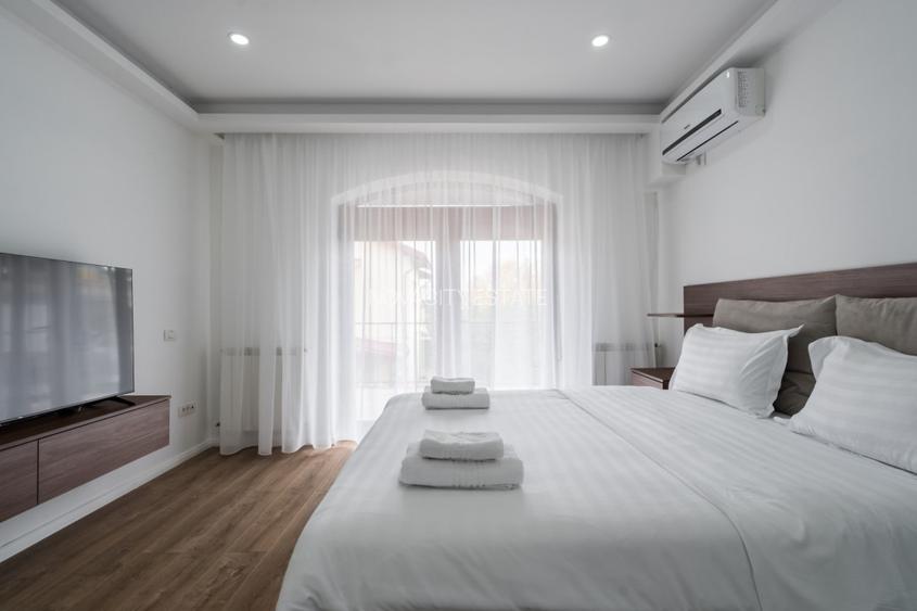 IANCU NICOLAE - AMFITEATRU RESIDENCE, 350 MP, 7 DORMITOARE, 5 BAI, 650 TEREN MP - 49