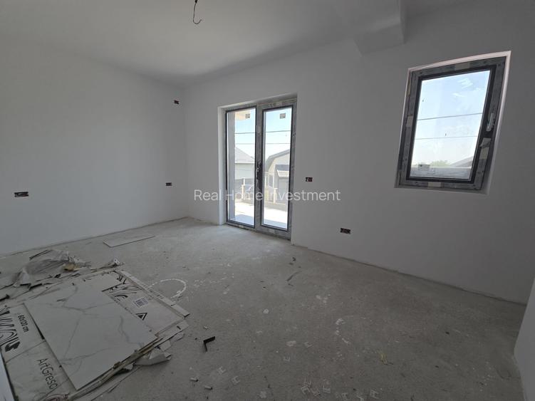 Vila tip duplex | 4 Camere - 8