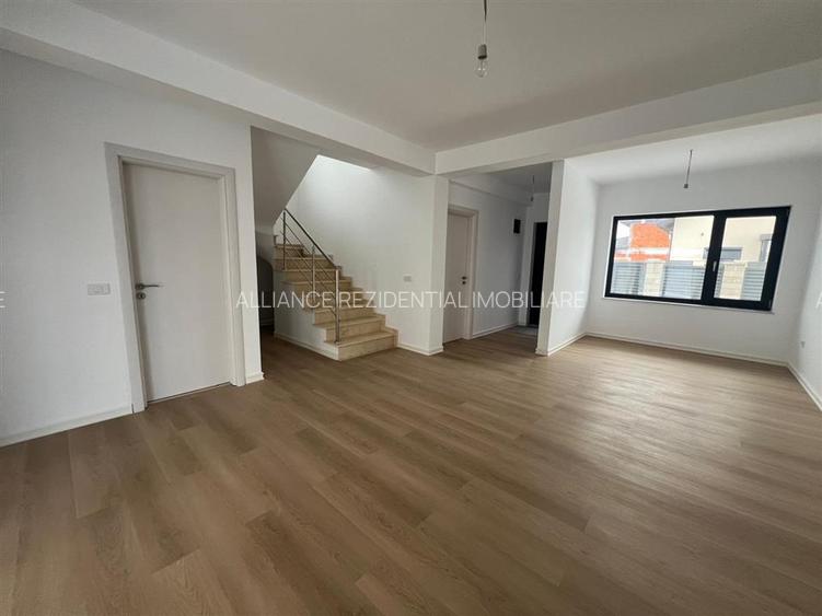 Casa individuala || 4 camere 2 bai || 330mp teren || Comuna Berceni. - 9