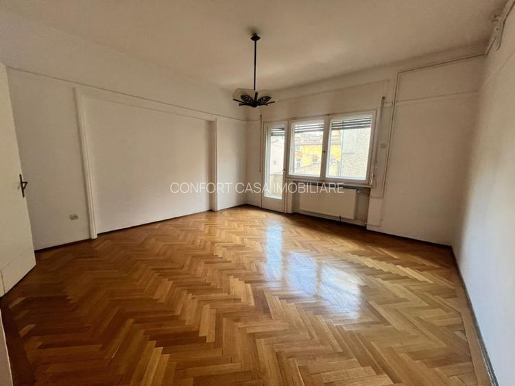 Pache Protopopescu-Izvorul Rece, apartament in vila, - 2
