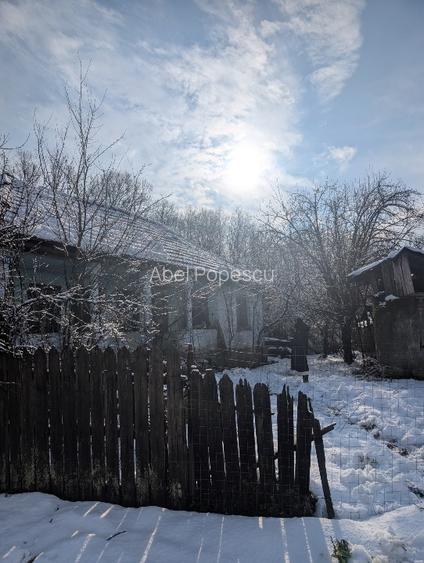 Teren intravilan de vânzare – Peșteana Jiu  - 5