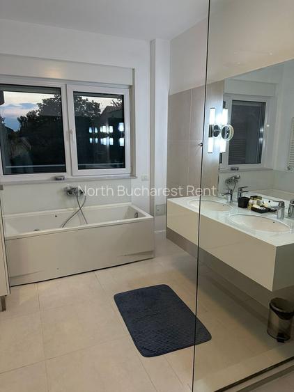 Apartament 4 camere - Aerogarii - 2 locuri de parcare - 13