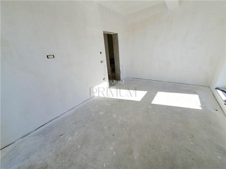 DUMBTAVITA - 3CAM - SPATIOS - 2 LOCURI DE PARCARE - CENTRALA PROPRIE/AC - 3