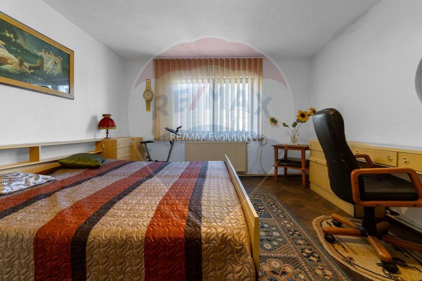 Refugiu în inima Transilvaniei – Casă săsească cu 5 camere în Rupea - 16