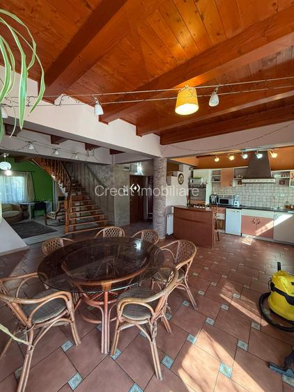 Casa de inchiriat - 3