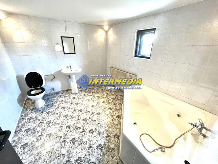 CASA DE INCHIRIAT I CENTRU I 4 CAMERE I 2 BAI I FAMILIE SAU MUNCITORI I - 4