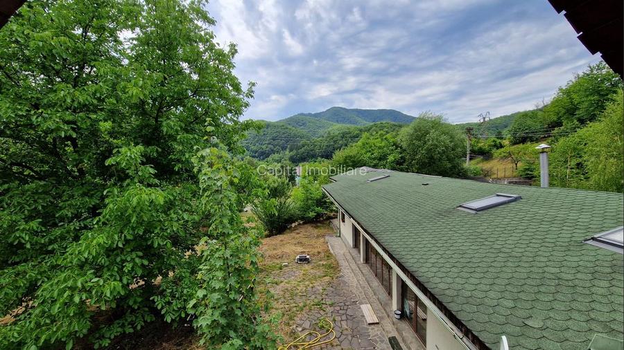 Casă/Pensiune de vanzare cu piscina interioara, Fizira, Comision 0% - 13