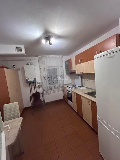 Închiriere apartament  2 camere  - 2
