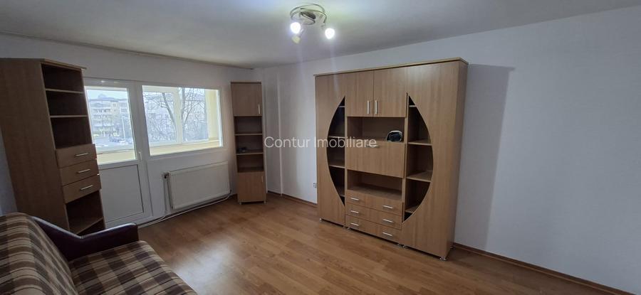 Mioritei (Carrefour-Penny) - 2 cam decomandat - et. 2 - centrala - 2 balcoane - 3