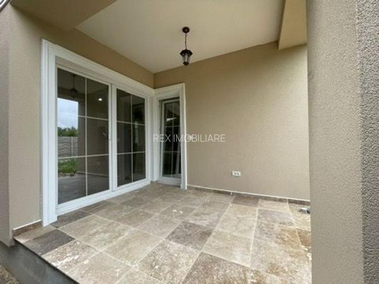 Duplex desparțit - 5 camere și 3 băi- Moșnița Nouă - 17