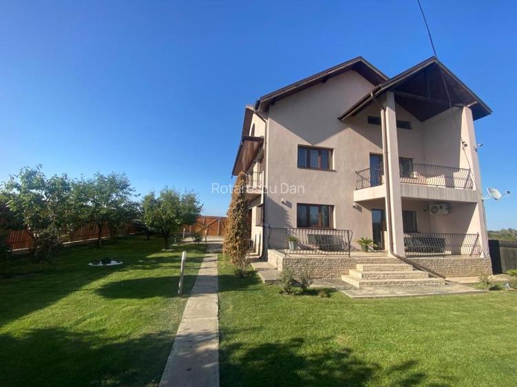  Vilă premium cu grădină spectaculoasă și casă de oaspeți - 2