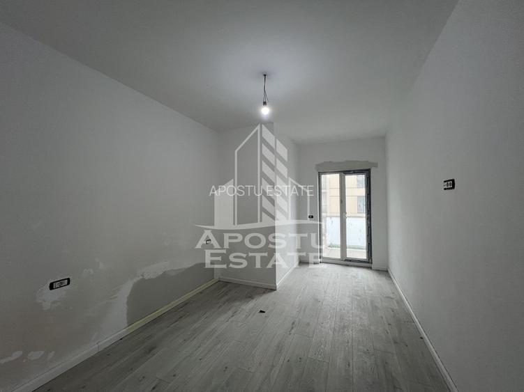 DE VANZARE – APARTAMENT CU 3 CAMERE, ETAJ 1 – ZONA TORONTALULUI SPITAL - 11