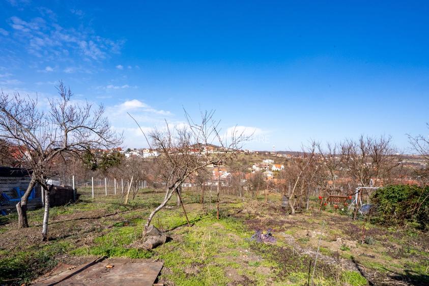 Casa de vanzare cu 2 camere si teren 1068 mp zona Renașterii - 3