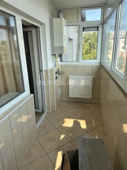 Garsoniera Strada Mitropolit Varlaam - etaj 3/3 - 40 mp - 3