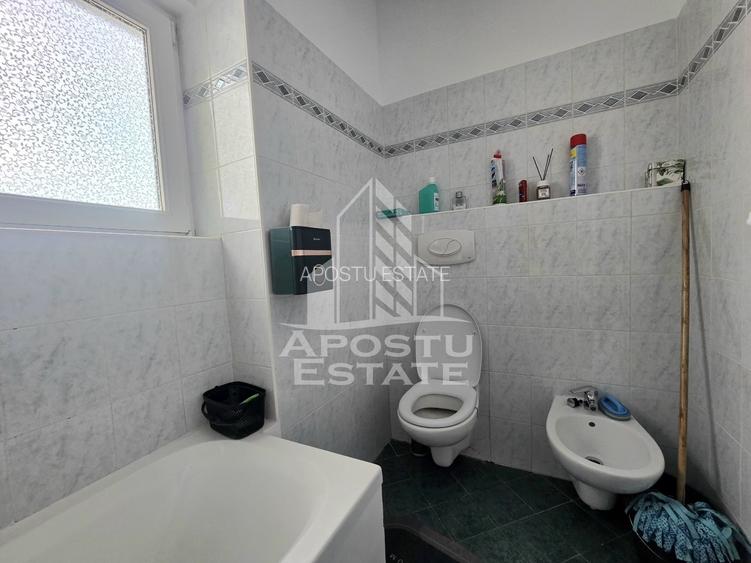 Apartament decomandat, 2 camere, loc de parcare subteran, Aradului - 11
