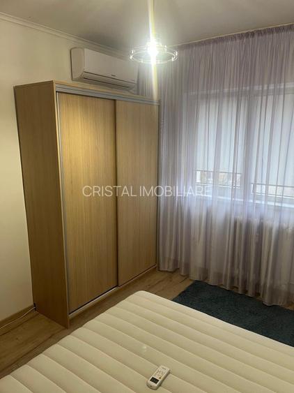 Apartament 4 camere de închiriat Apărătorii Patriei - 5