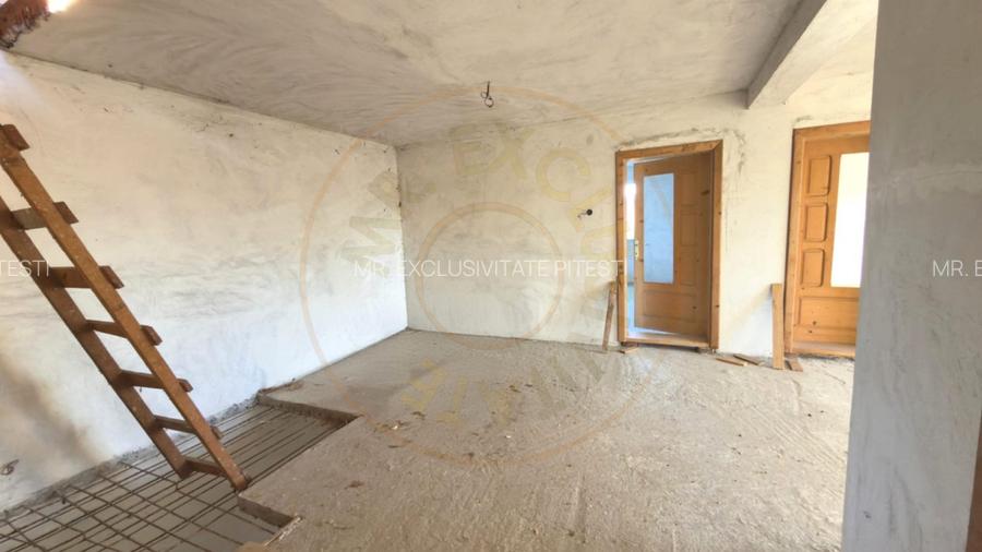 Casa generoasa cu teren de 1186 mp intravilan-Retevoiesti -Pietrosani-Arges! - 2