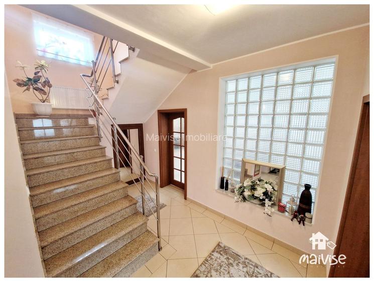 Vila superba cu garaj si  teren 1500 mp, Covasna - 10