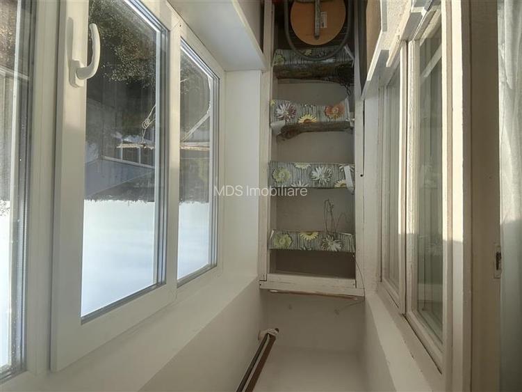 Mobilat si utilat la etajul 3 in zona Girocului - 10