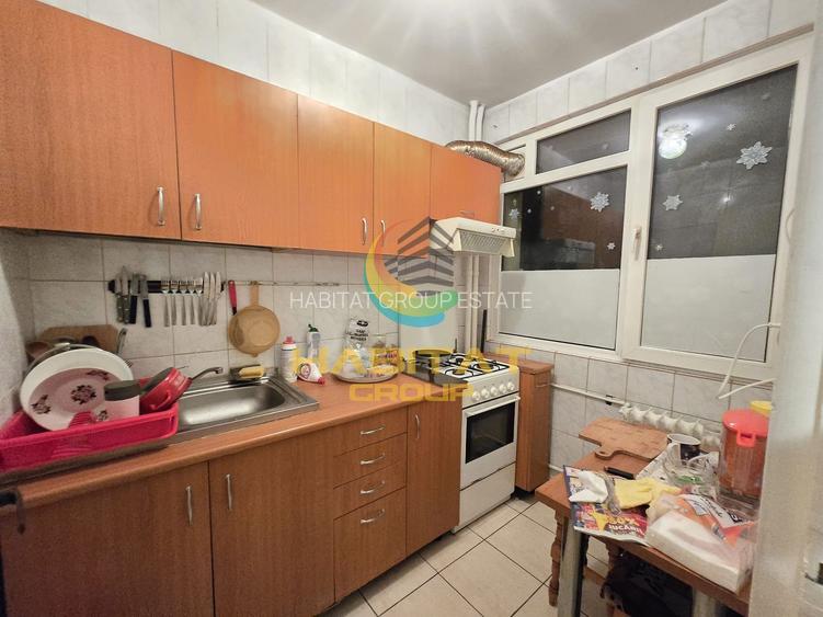 Garsoniera etaj 1 la 10 min de Metrou Aparatorii Patriei - 12