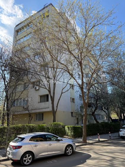 2 Camere de Vanzare- Vedere Parcul Circului-Etaj 7 - 2