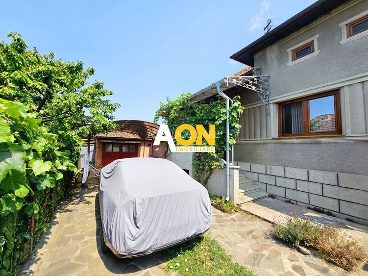 Casă cu 2 corpuri și 500 mp teren l&acirc;ngă Cetatea Alba Carolina - 2