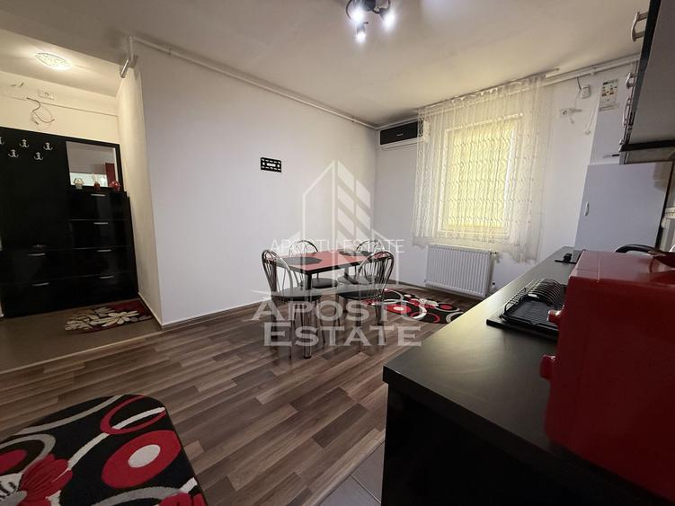 Apartament cu 2 camere, decomandat, zona Dambovita - 2