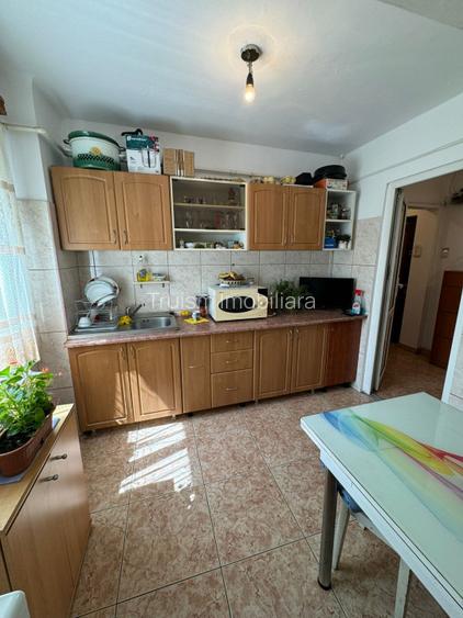 ap 2 cam conf 1 A semidec, 3/4 Cina - 13