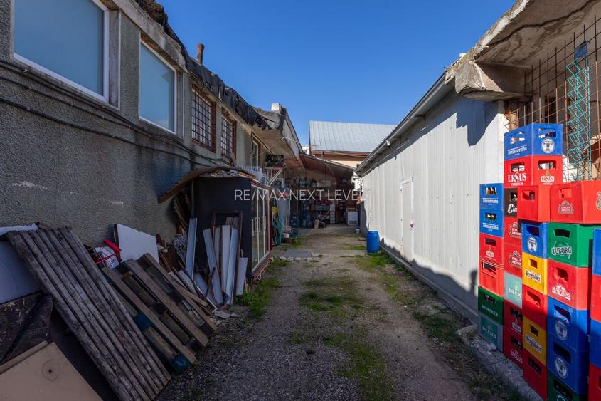 Spatiu comercial de 241 mp de vanzare+ teren 405 mp, zona Cornisa - 8