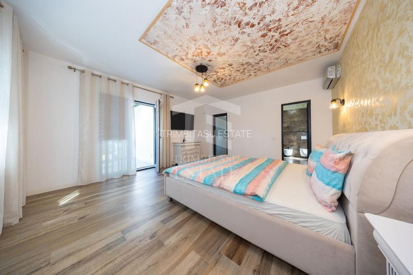 Sanpetru ,Subcetate-Casa 4 camere,3 bai+480 mp teren - 46