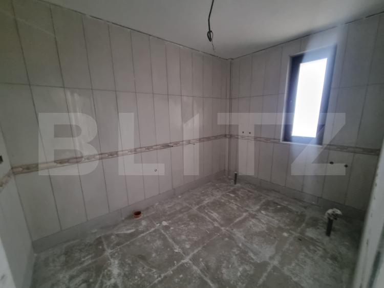 Casa individuala, P+Etaj, 234mp utili, teren 500 mp, Simnicul de sus zona Voila