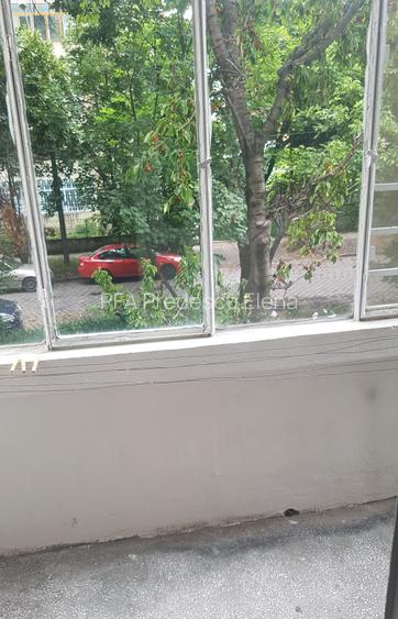 Aproape de Universitatea de Vest - 8