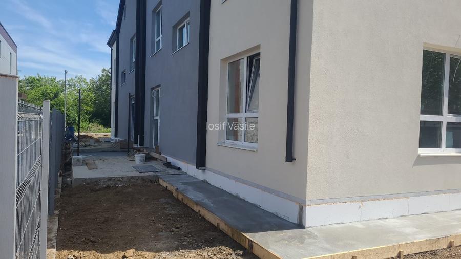 Proprietar Casa P+1+M/5 camere-4bai-150mp utili - 2