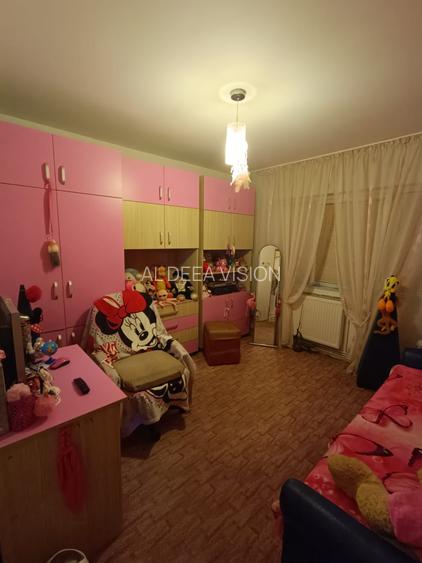Apartament 2 camere, de vânzare, zona Între Lacuri, decomandat, 52 mp, etaj 1/4 - 2