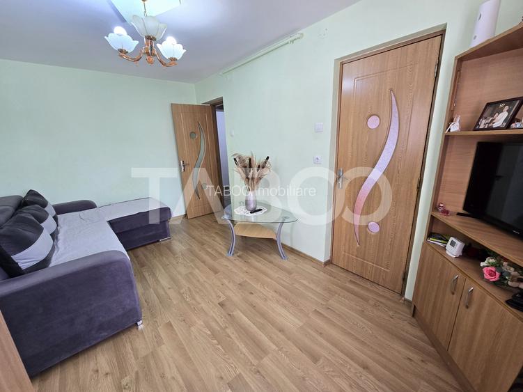 Apartament 2 camere de vanzare etajul 1 mobilat utilat Tiglari Sibiu - 9