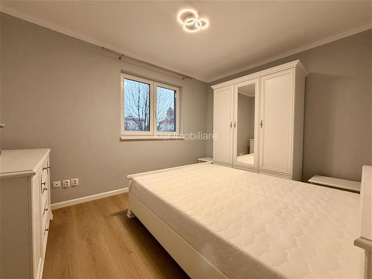 Inchiriere Apartament 3 Camere Langa Grand Hotel Italia - 11