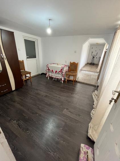  Casa 3 camere parter + teren 4521 mp renovata Romanesti  - 4