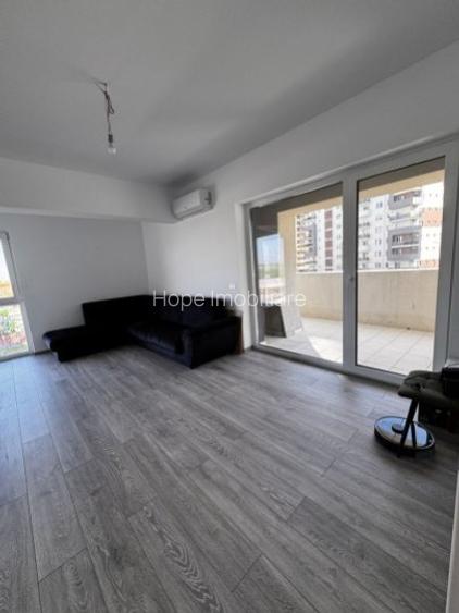 Grand Kristal - 2 camere , loc de parcare , ideal investitie - 6