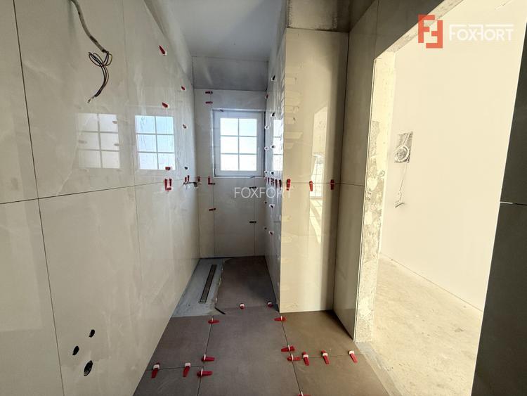 Duplex cu 5 camere despartit prin camera tehnica, in Giarmata - 9