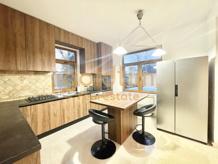 VILA INDIVIDULA/CURTE/PISCINA/MOBILATA/PIPERA/PROMENADA - 26