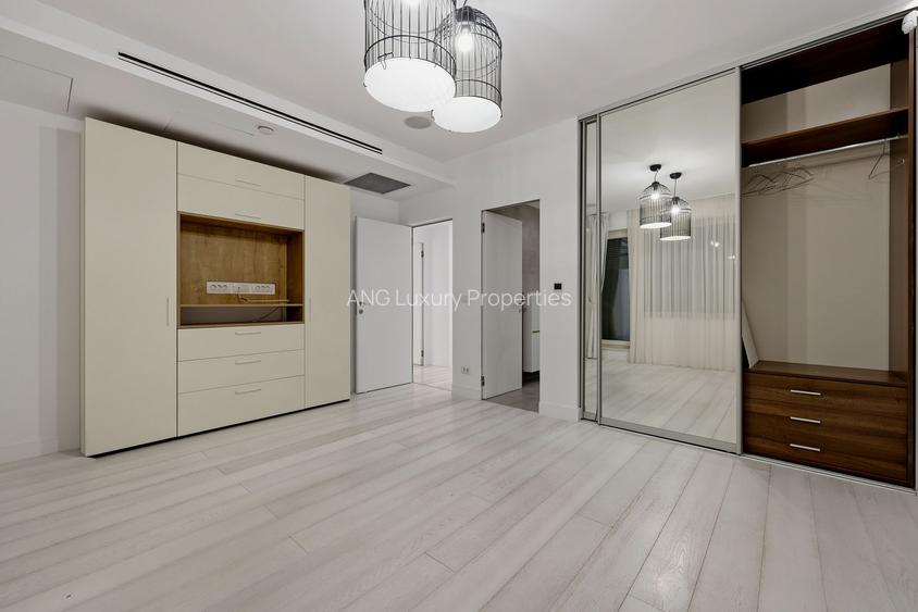 Deasupra Herăstrăului: Armonie de Spațiu, Lumină și Liniște - 13