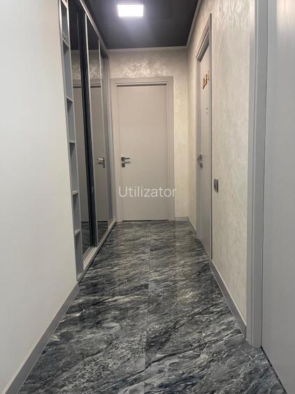 Se vinde apartament cu 3 camere  in Tomis Plus - 12